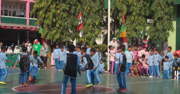 Lomba Memperingati Hari Kemerdekaan RI di Madrasah Ibtidiyah